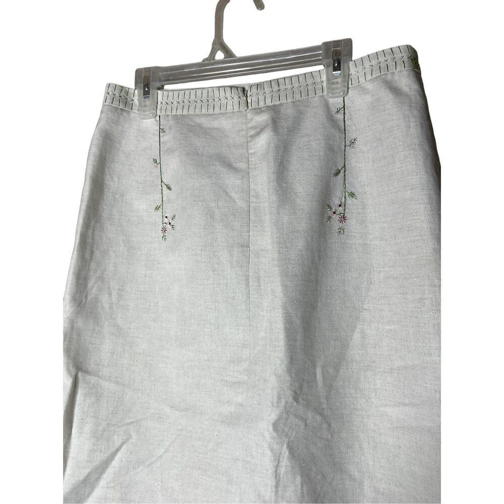 BCBG‎ Max Azria Vintage Linen Blend Embroidered Floral Skirt Size 4 - Picture 8 of 11